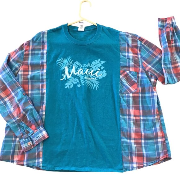 Reworked Maui Shirt, Size L to XL: Upcycled Oversized Teal Hawaiian Sweatshirt - Picture 4 of 9